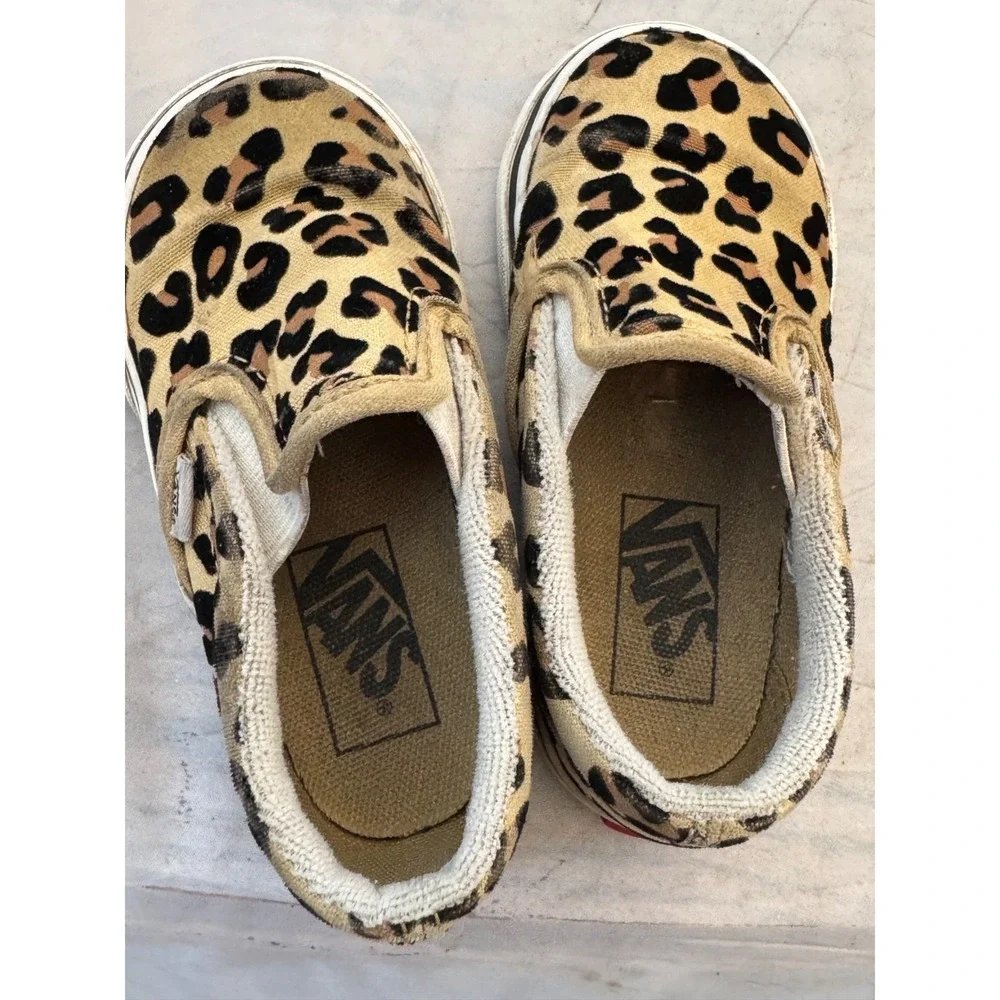 Van's Cheetah print Slide in Sneakers Skate Toddlers Size 7 surf